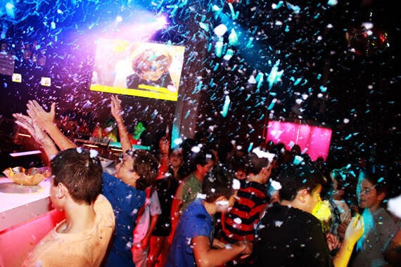 בר מצווה במועדון